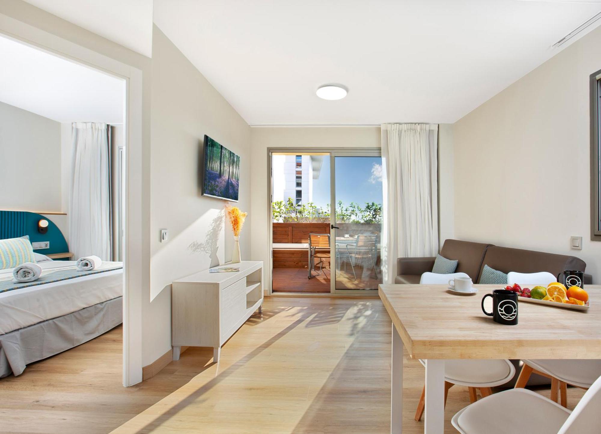 Aparthotel Odissea Park Santa Susanna Rum bild